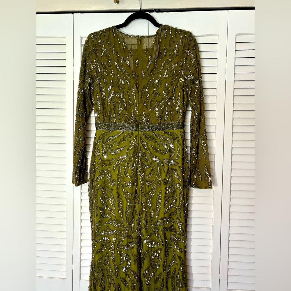 NWT Mac Duggal  5124 Green/Olive
Beaded Long Sleeve Evening Gown 8 - Picture 12 of 14